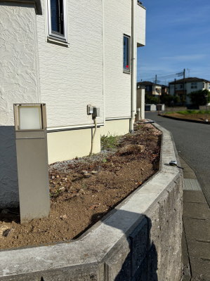 敷地がオープンで誰でも出入り出来た施工前