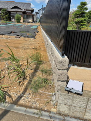 施工前の隣地との境界