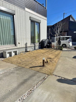 芝生の庭だった施工前