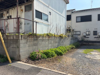 フェンスが完全に朽ちた施工前