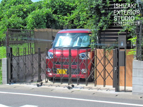 カーゲート「セレビュー」で防犯対策万全のクローズ外構に