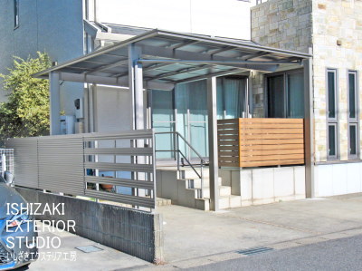 カーポートを設置、フェンスを目隠しタイプにお取替え