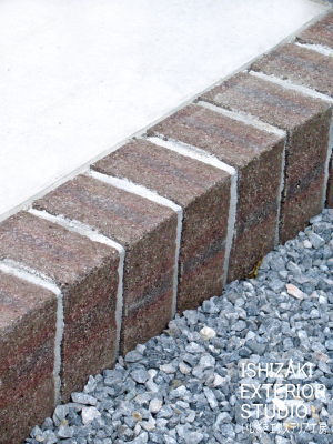 ショコラカラーのレンガ調ブリック