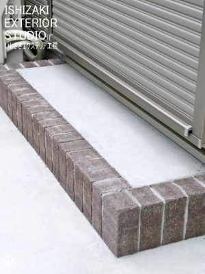 掃き出し窓側に設置した階段