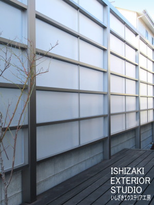 プラスG「Gスクリーン横格子」H29